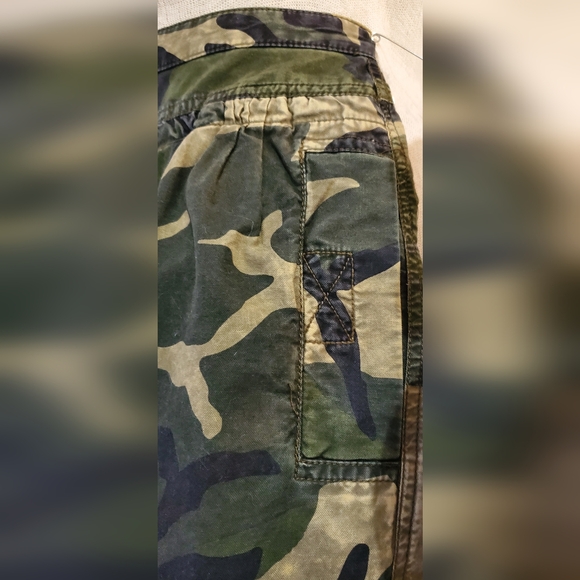 Free People Camo Utility Cargo Balloon Drawstring Pants 12 - Picture 5 of 6